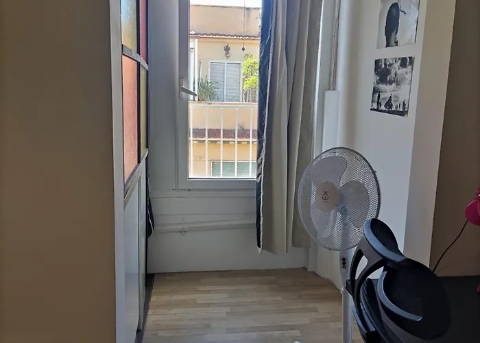 Singola Al Pigneto Séjour chez l'habitant *